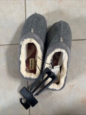 NWT Dearfoams Gray Memory Foam Slippers Womens Medium 7-8